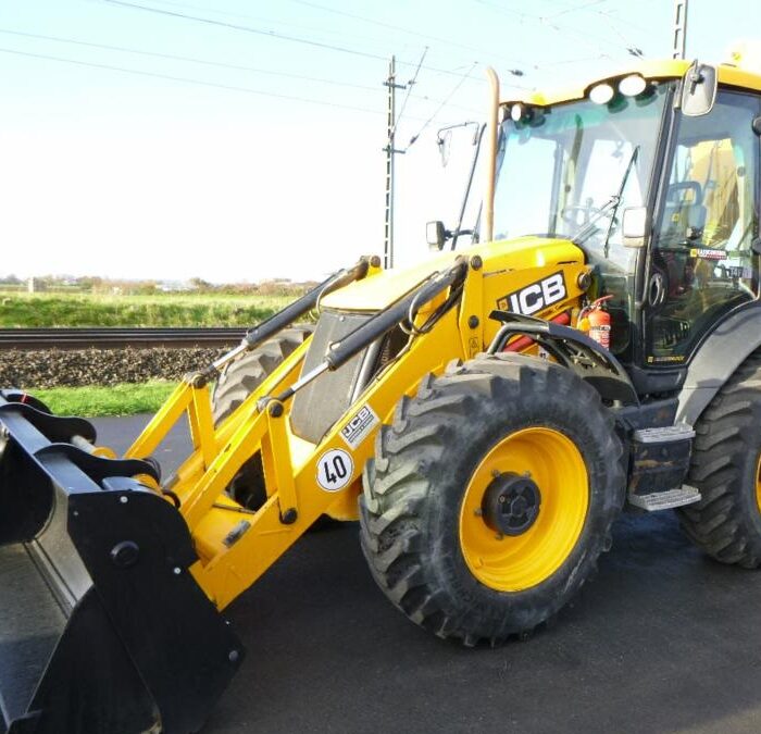 2019 JCB 4CX ECO