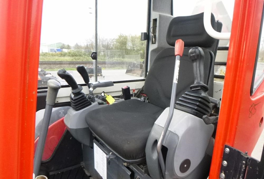 2011 Kubota U35-3 - Image 5