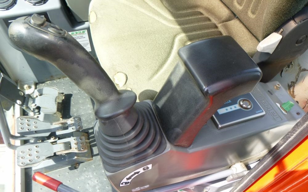 2013 Takeuchi TB180FR - Image 5