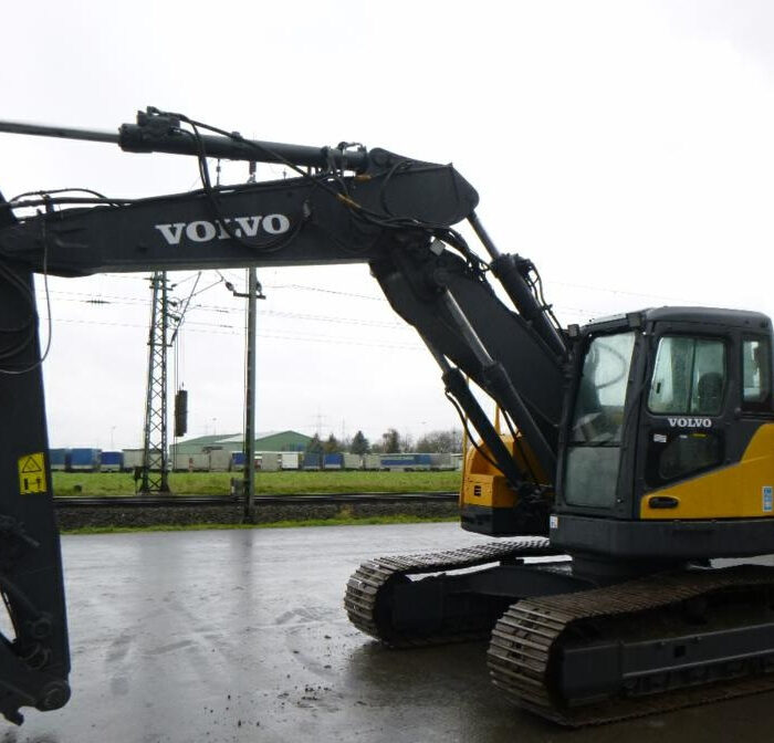 2013 Volvo ECR235DL