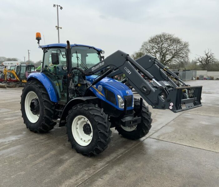 2016 New Holland T4.95