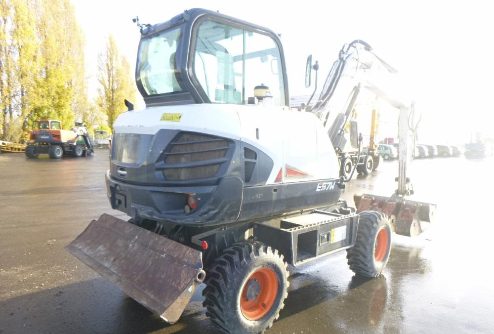 2017 Bobcat E57W - Image 3