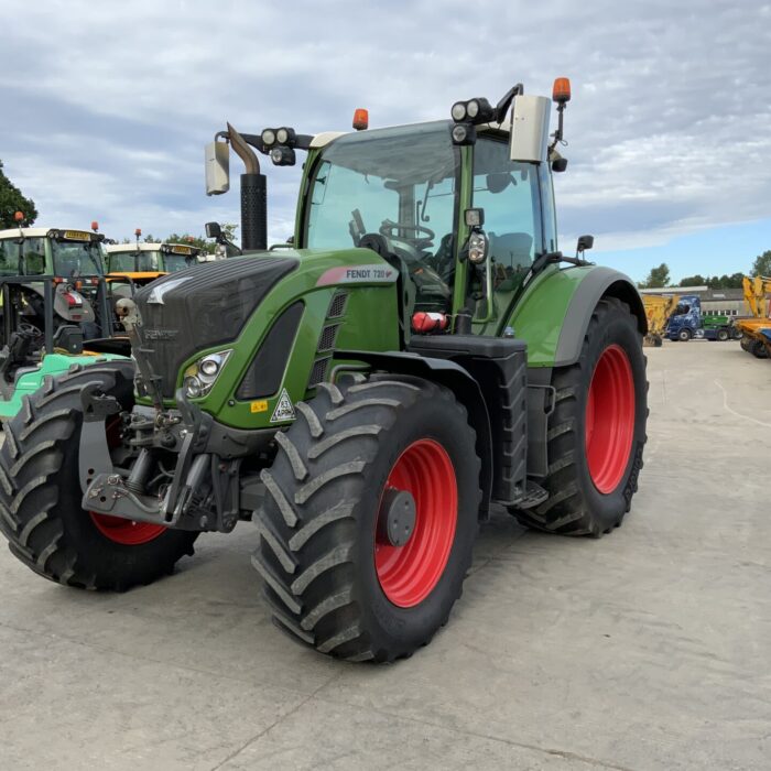 2017 FENDT 720 PROFI