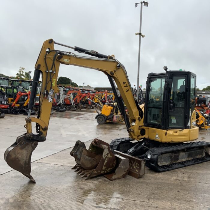 2018 CAT 305 E2.CR