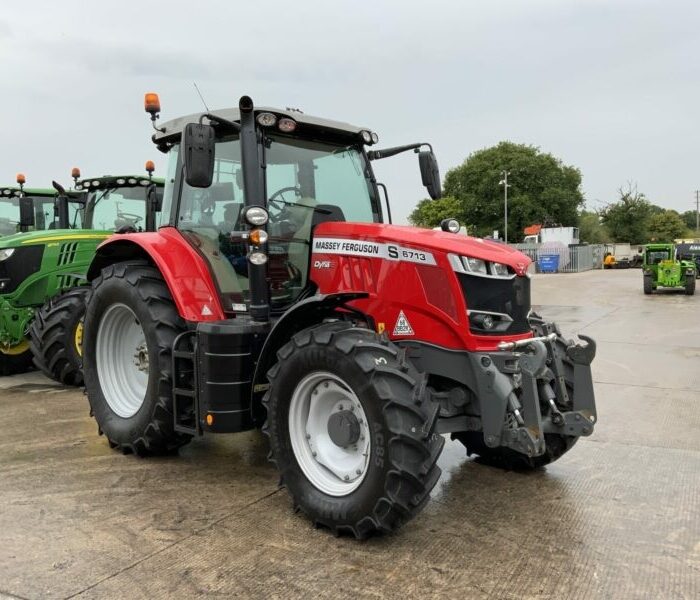 2020 Massey Ferguson 6713S