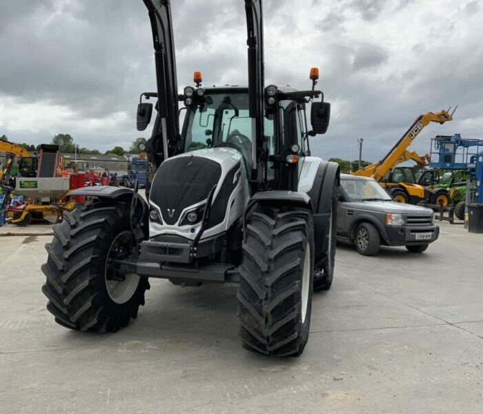 2021 Valtra N134 Active
