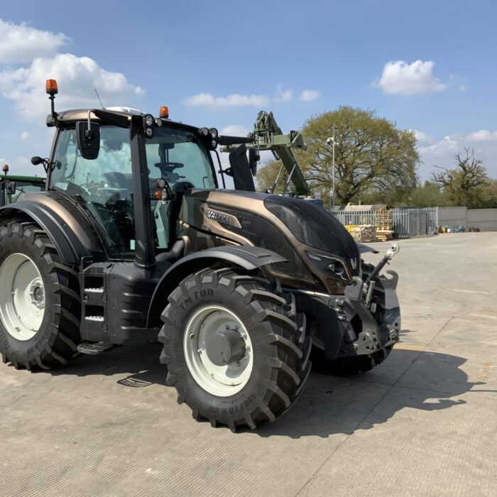 2022 Valtra T174 Direct