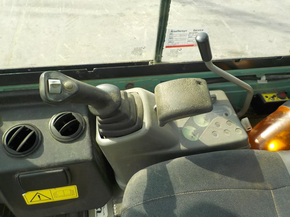 2012 Yanmar SV20 3089 h - Image 6