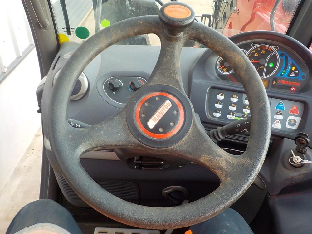 2017 Manitou MT1840 - Image 6