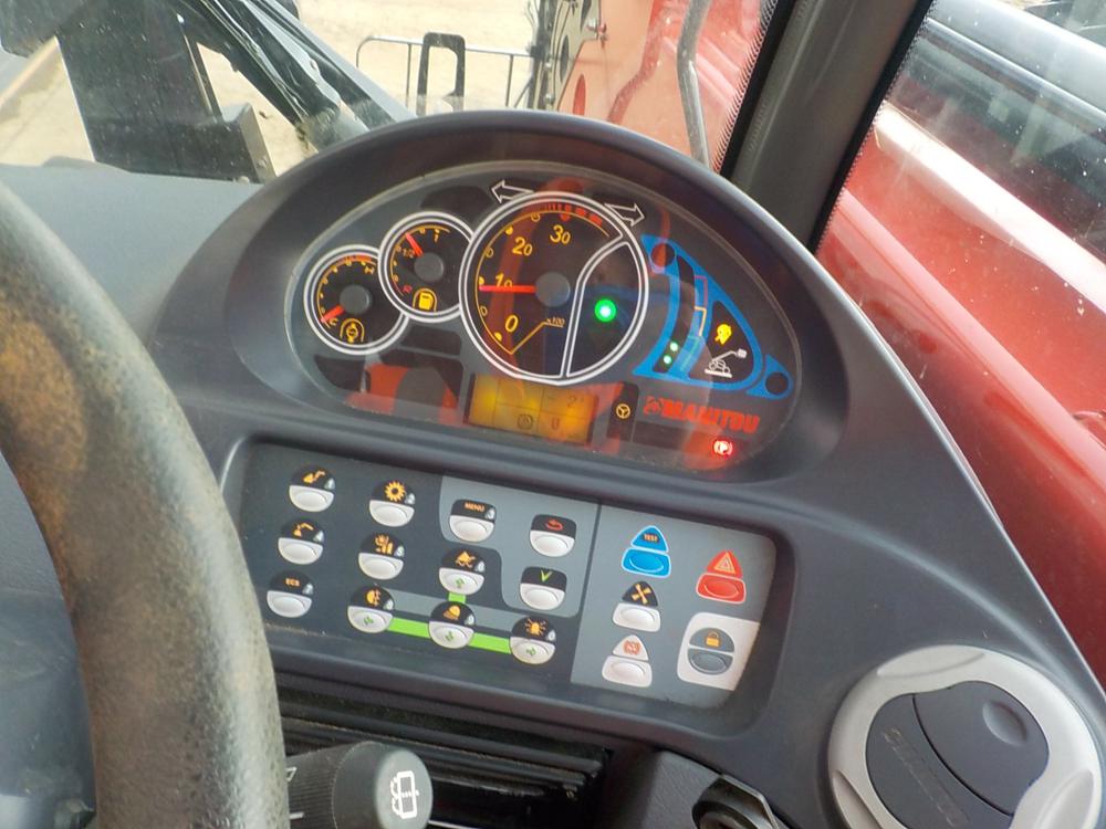 2017 Manitou MT1840 - Image 7